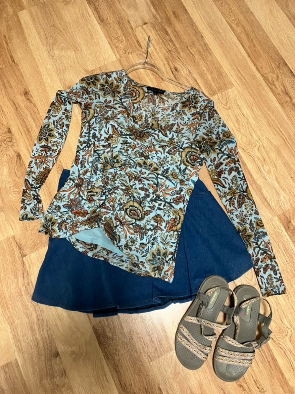 Light Blue Floral Long-Sleeve V-Neck Top by Unknown Brand